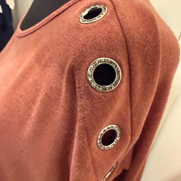 Retrology Women's X-Large Top - Picture 2 of 6